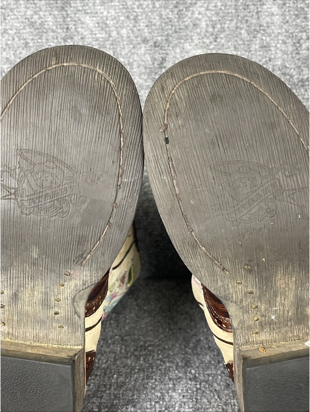 Ariat Ladies Rodeobaby Rocker Cowboy Boots Tattoo Themed Live Ride 7.5 - Picture 13 of 14